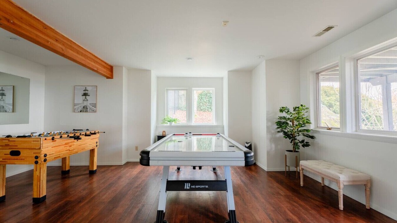 Photo of Bedroom in Edmonds