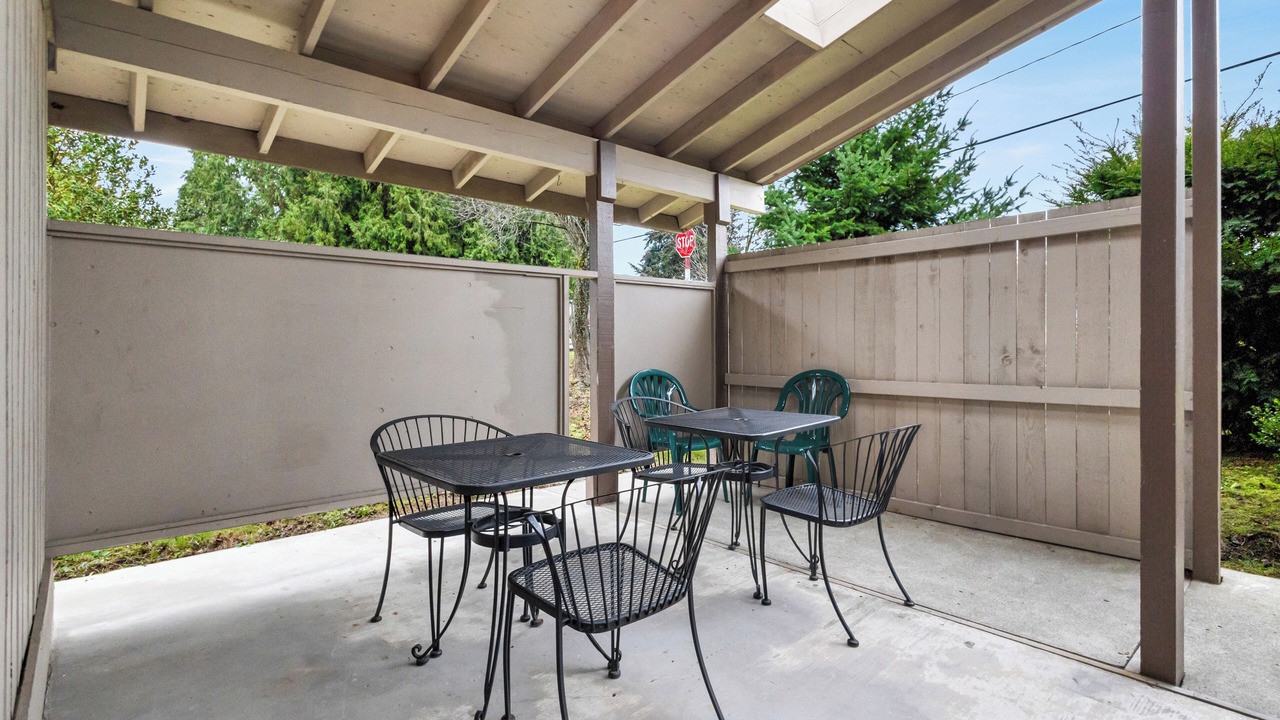 Photo of Outdoor in Lake Hills