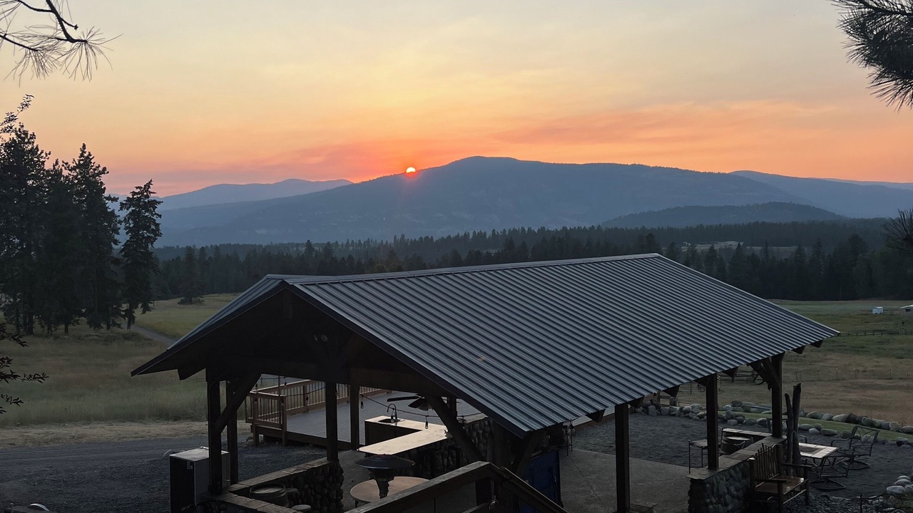 Photo of Patio Balcony in Colville