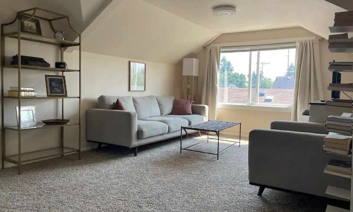 Photo of Livingroom in Hilltop