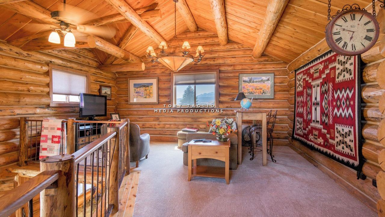 Photo of Livingroom in Stanley