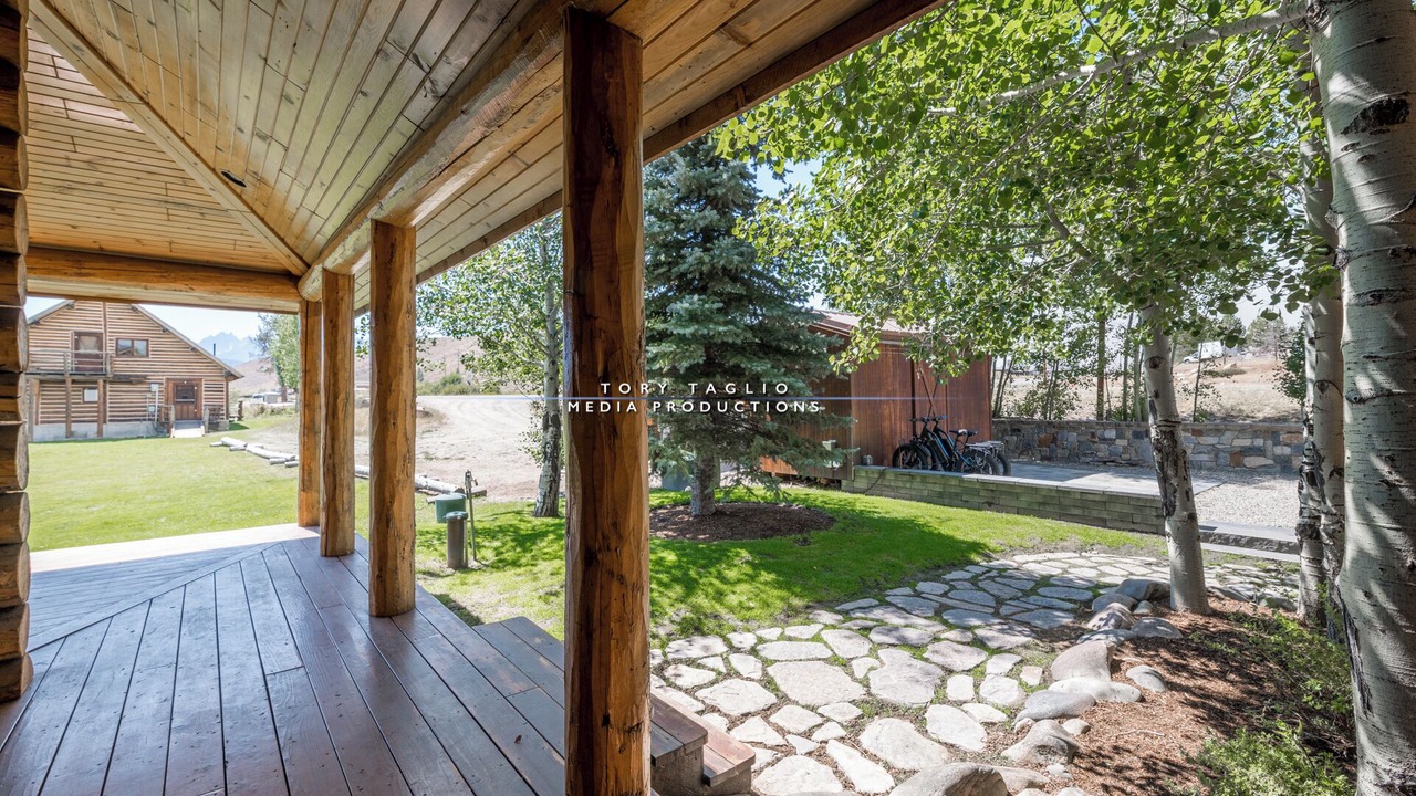 Photo of Outdoor in Stanley