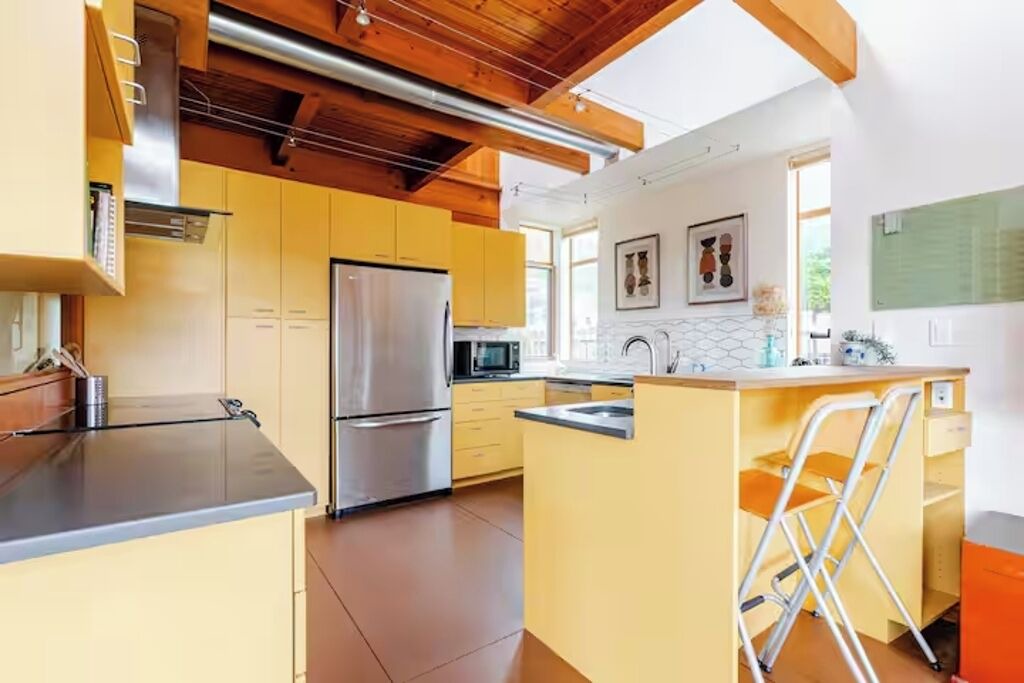 Photo of Kitchen in Southeast Magnolia