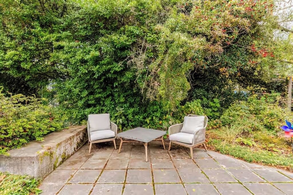 Photo of Patio Balcony in Southeast Magnolia