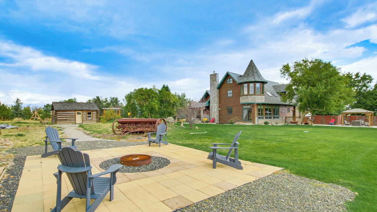 Photo of Patio Balcony in Oneida County