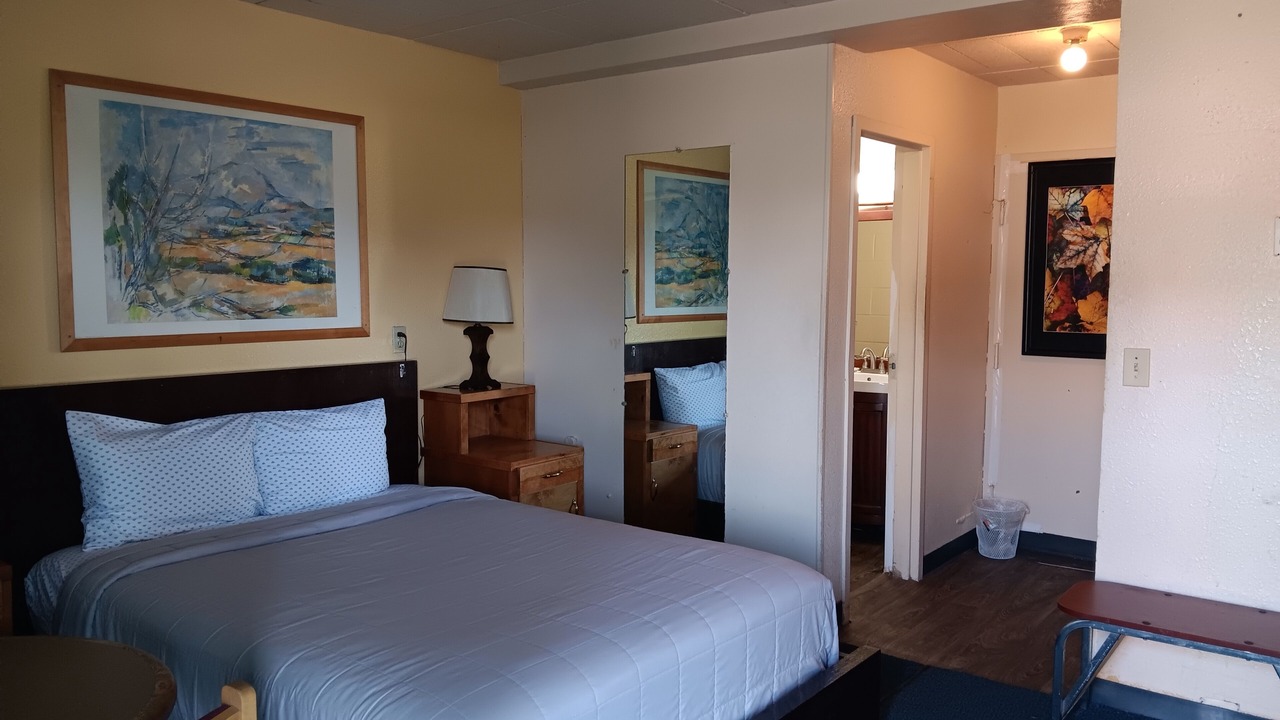 Photo of Bedroom in Blaine