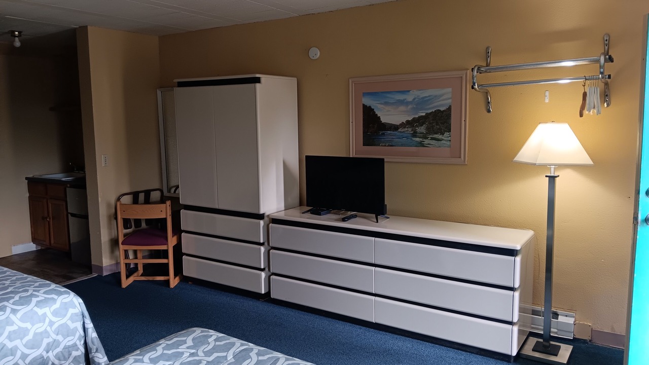 Photo of Bedroom in Blaine