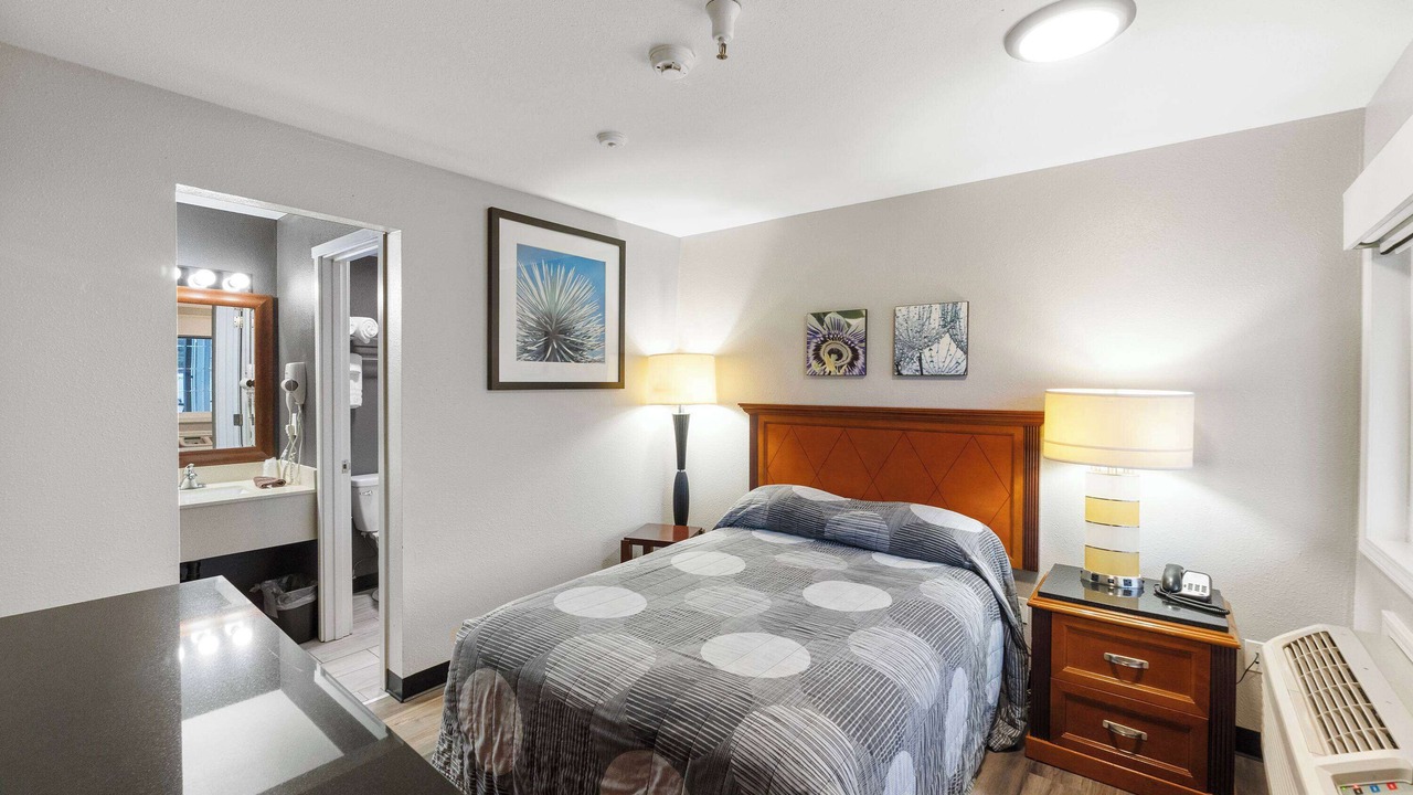 Photo of Bedroom in Puyallup