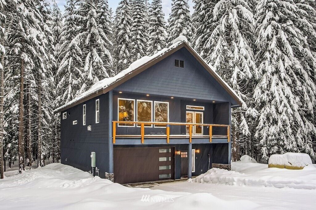 Photo of Outdoor in Snoqualmie Pass
