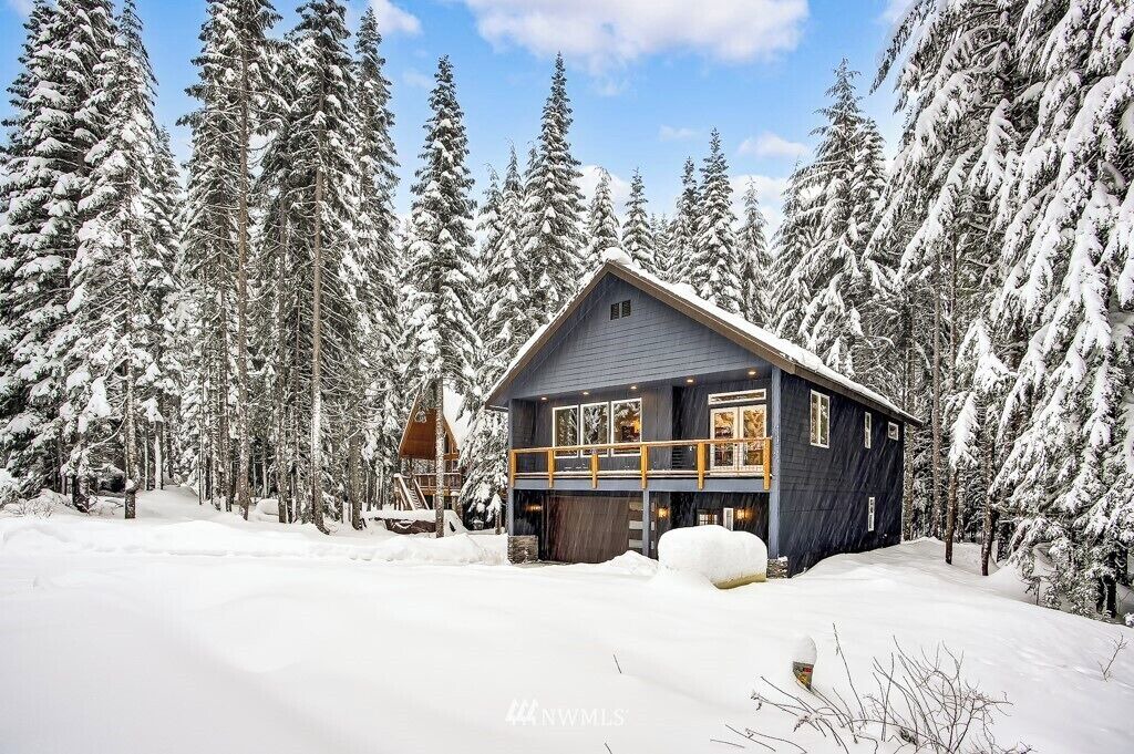 Photo of Outdoor in Snoqualmie Pass