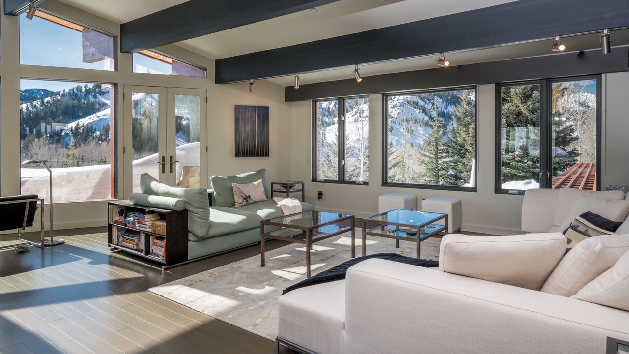 Photo of Livingroom in Sun Valley