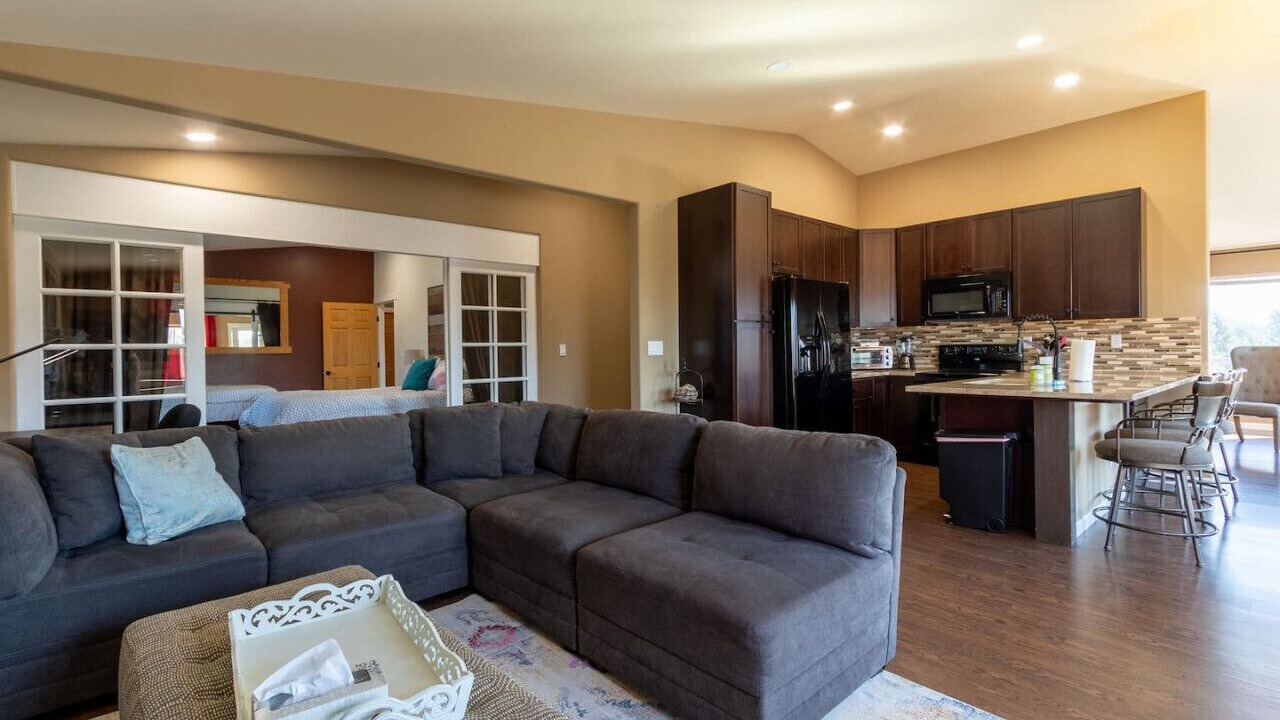 Photo of Livingroom in Enumclaw