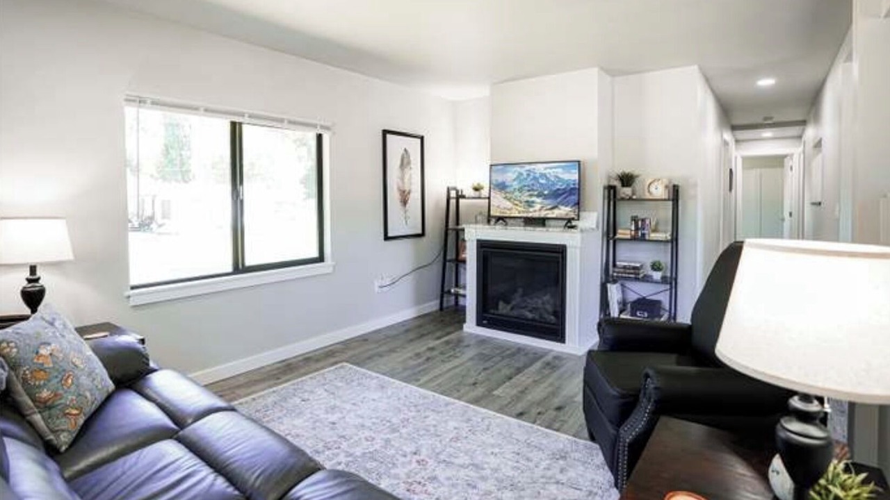 Photo of Livingroom in Sedro-Woolley