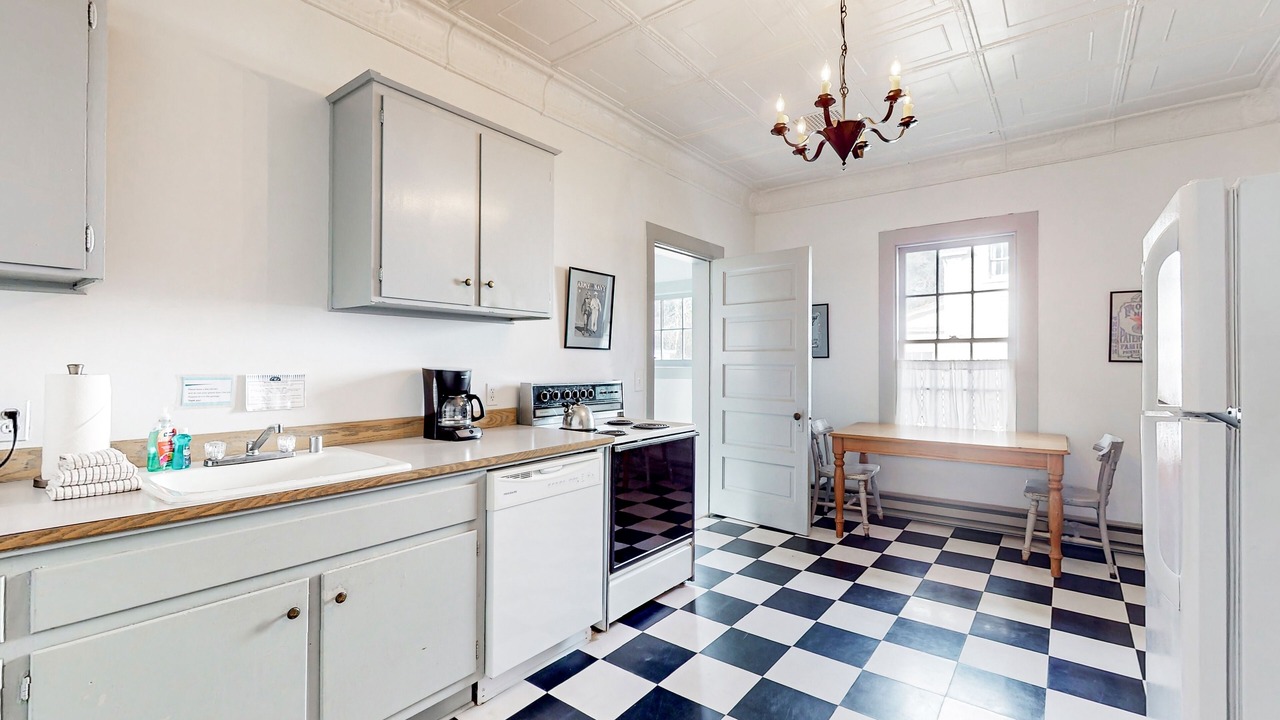 Photo of Kitchen in Coupeville
