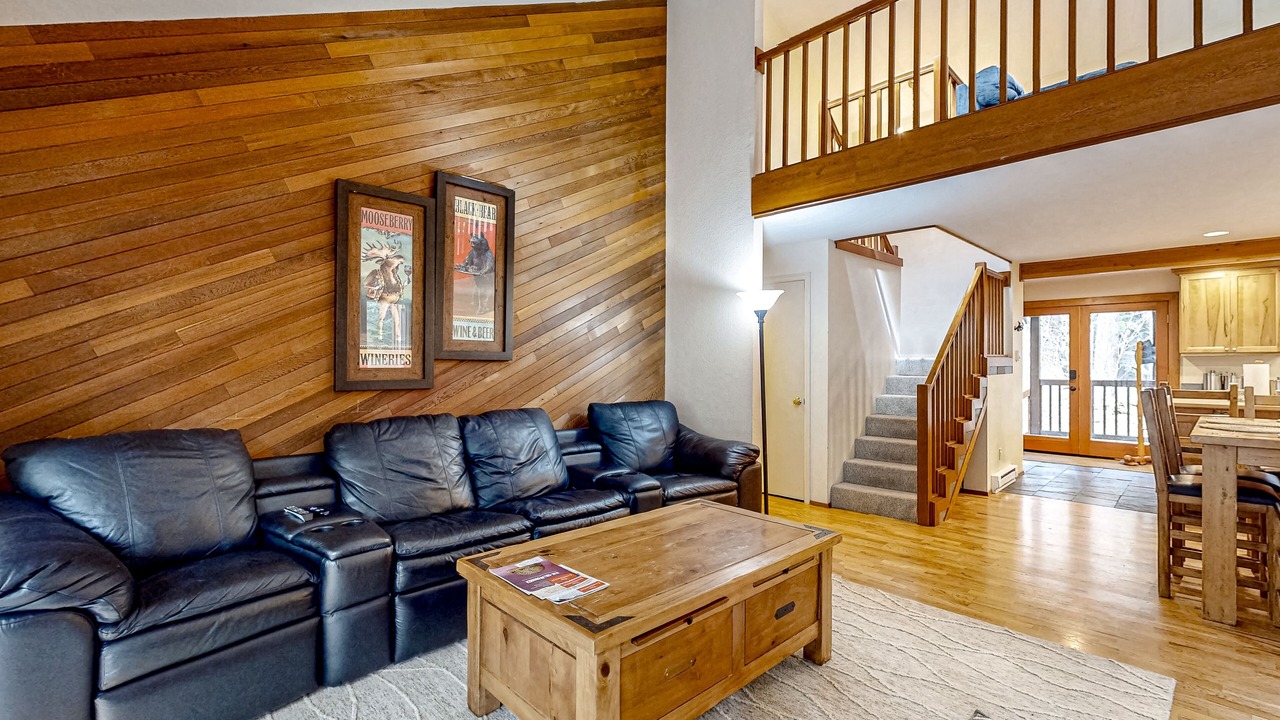 Photo of Livingroom in Enumclaw