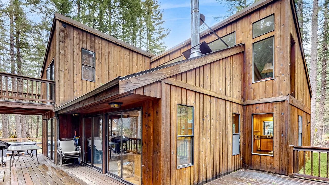 Photo of Outdoor in Enumclaw