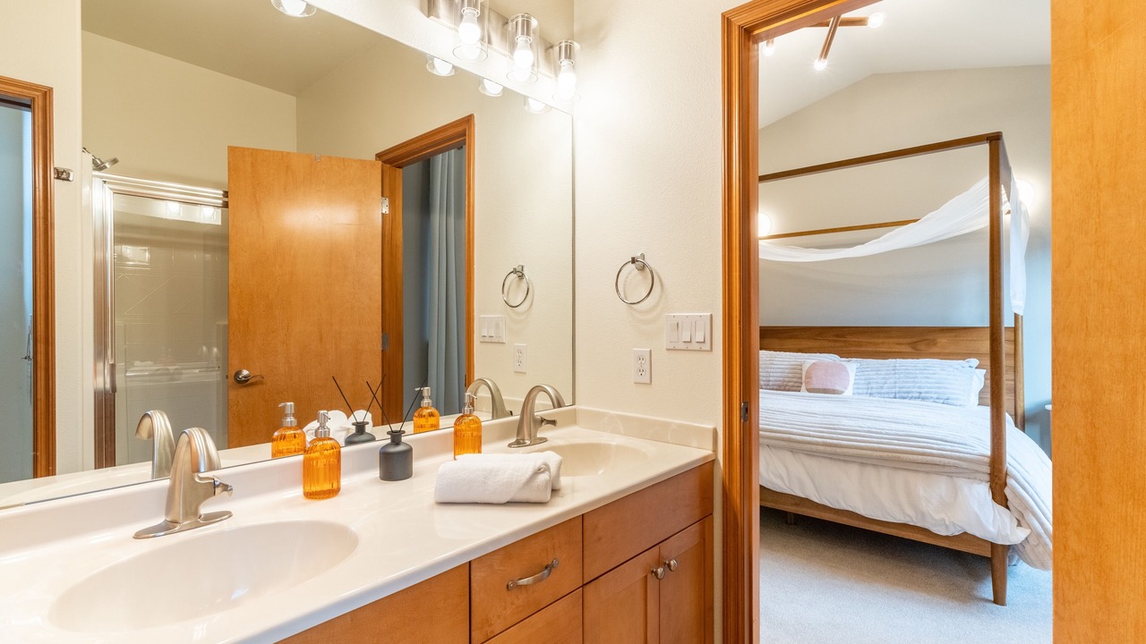 Photo of Bathroom in Guide Meridian