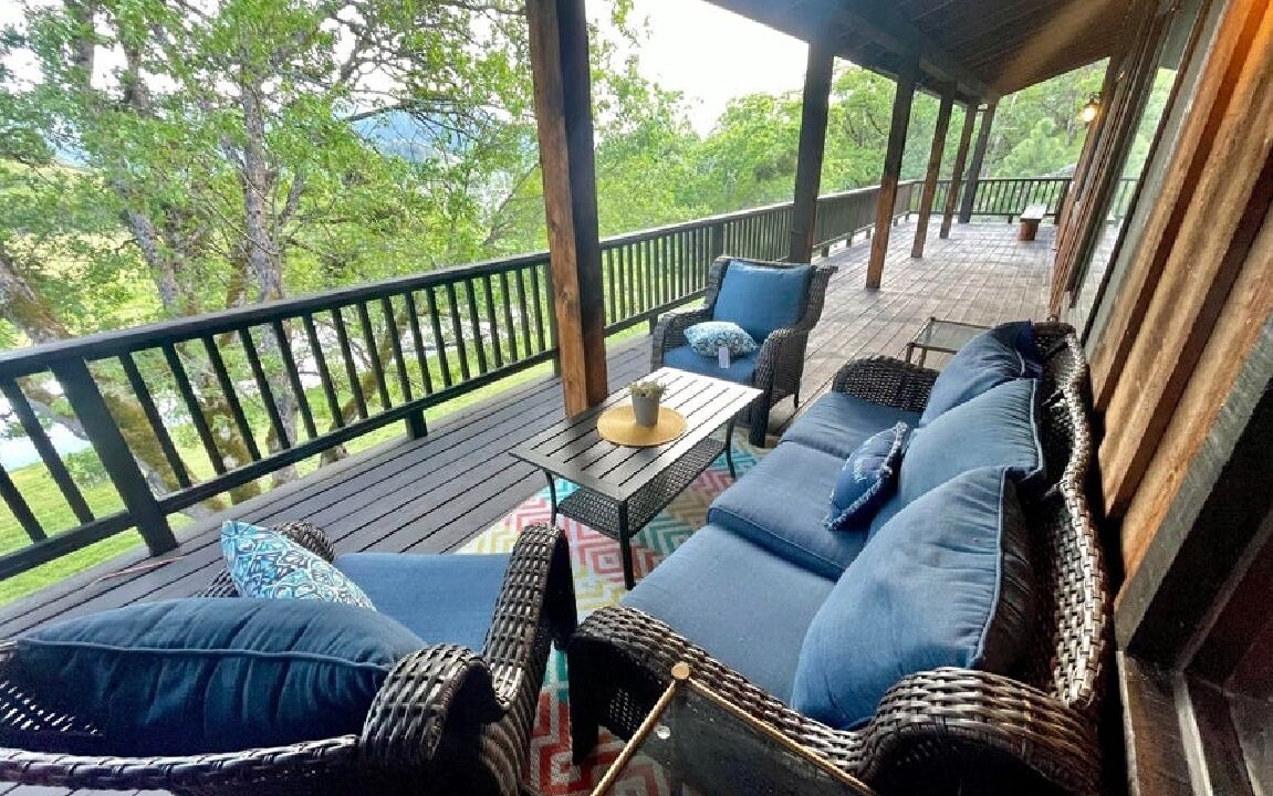 Photo of Patio Balcony in Grants Pass