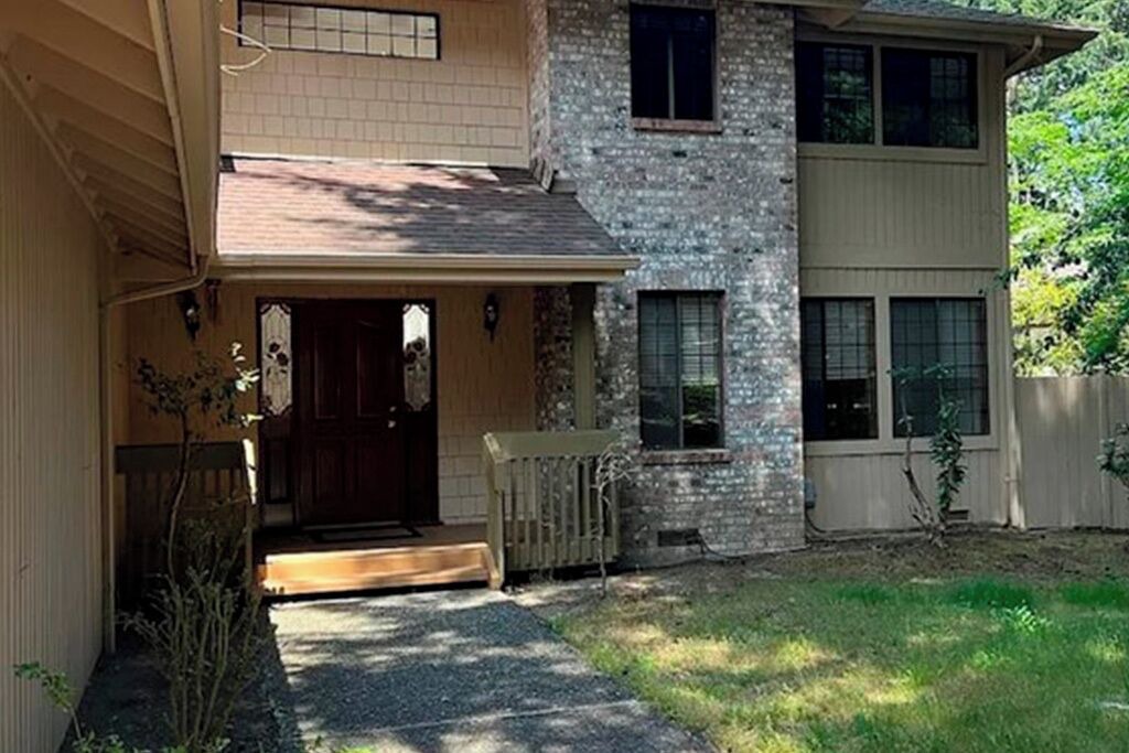 Photo of Outdoor in Lake Hills