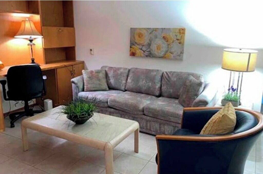 Photo of Livingroom in Lake Hills