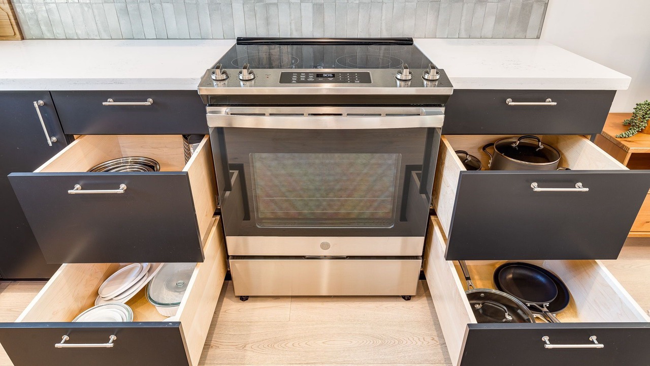 Photo of Kitchen in Southeast Magnolia