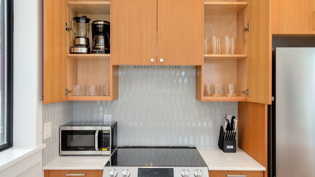 Photo of Kitchen in Southeast Magnolia