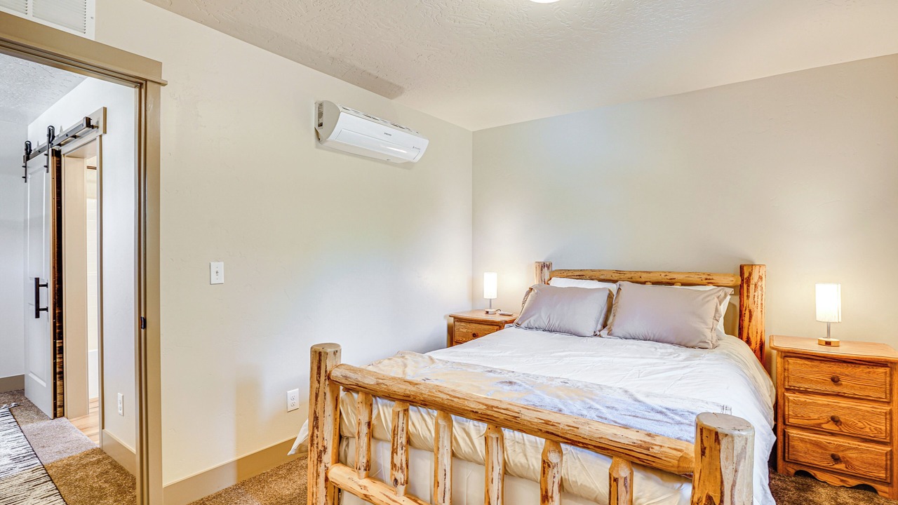 Photo of Bedroom in Donnelly