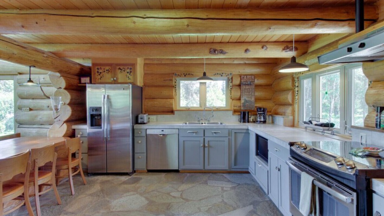 Photo of Kitchen in Tamarack Resort