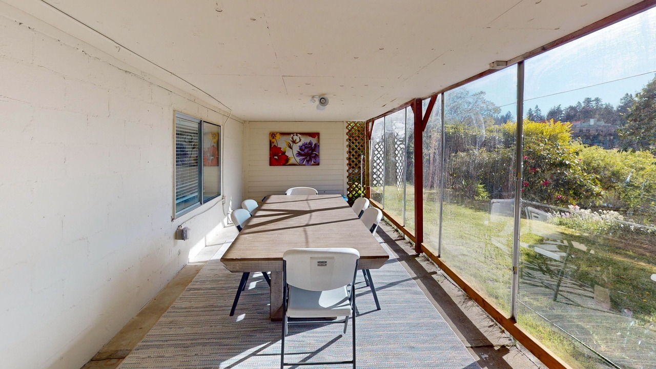 Photo of Bedroom in Shoreline