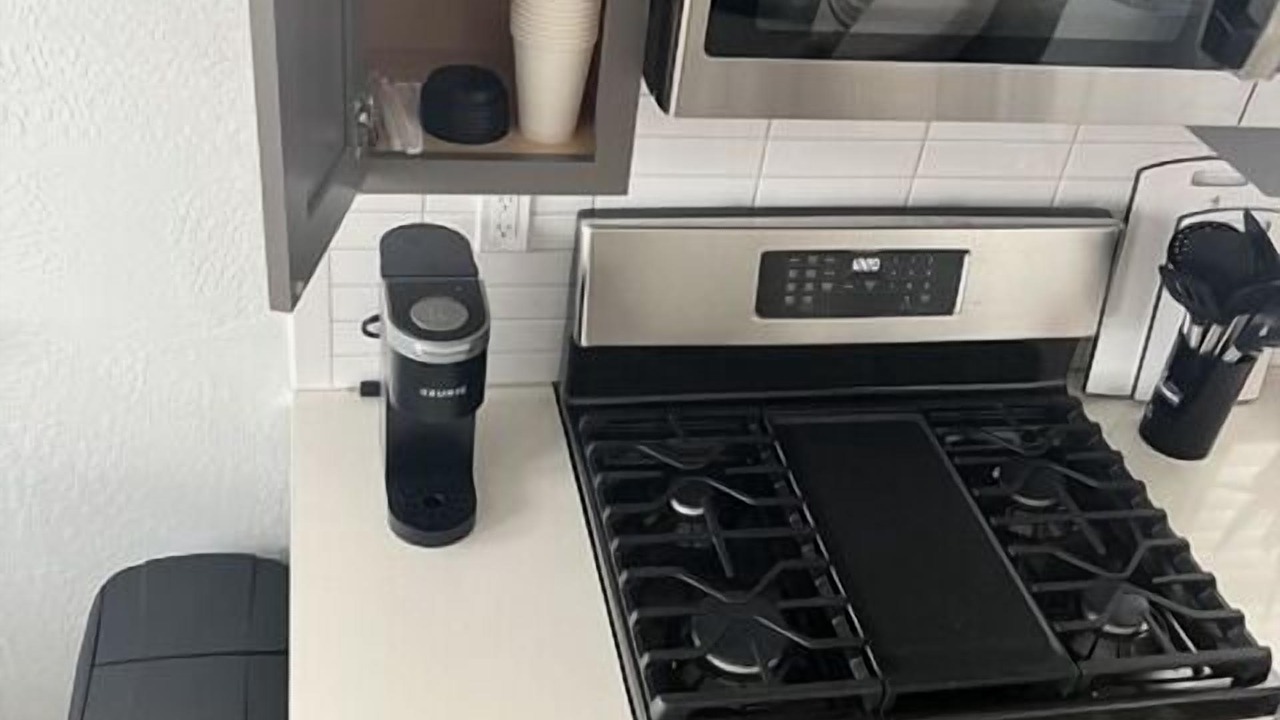 Photo of Kitchen in Dover Bay
