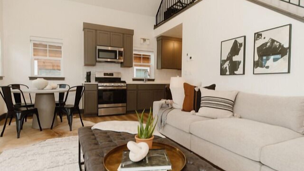 Photo of Livingroom in Dover Bay