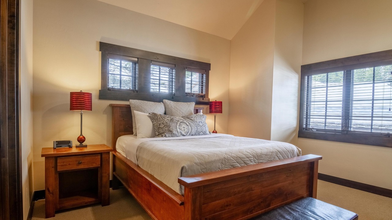 Photo of Bedroom in Tamarack Resort