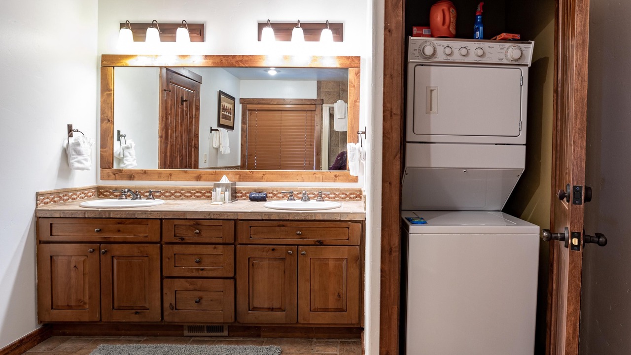 Photo of Bathroom in Tamarack