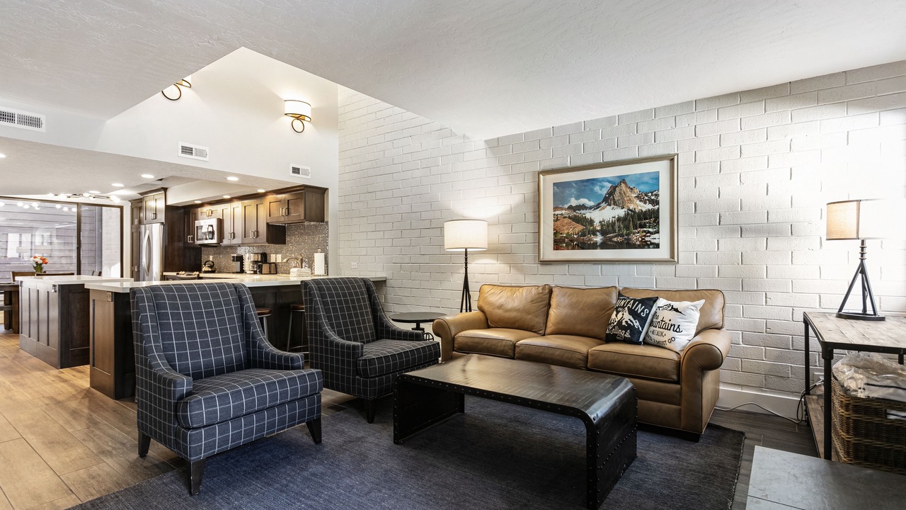Photo of Livingroom in North Park City
