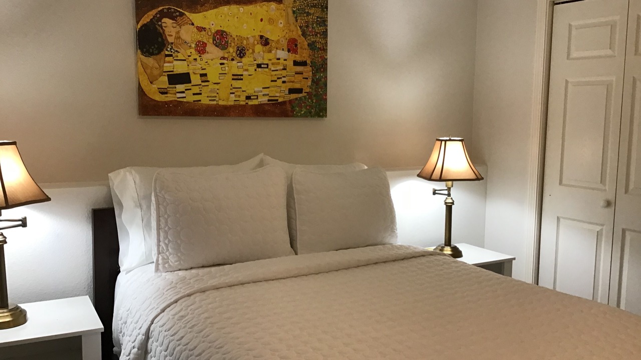 Photo of Bedroom in Clarkston