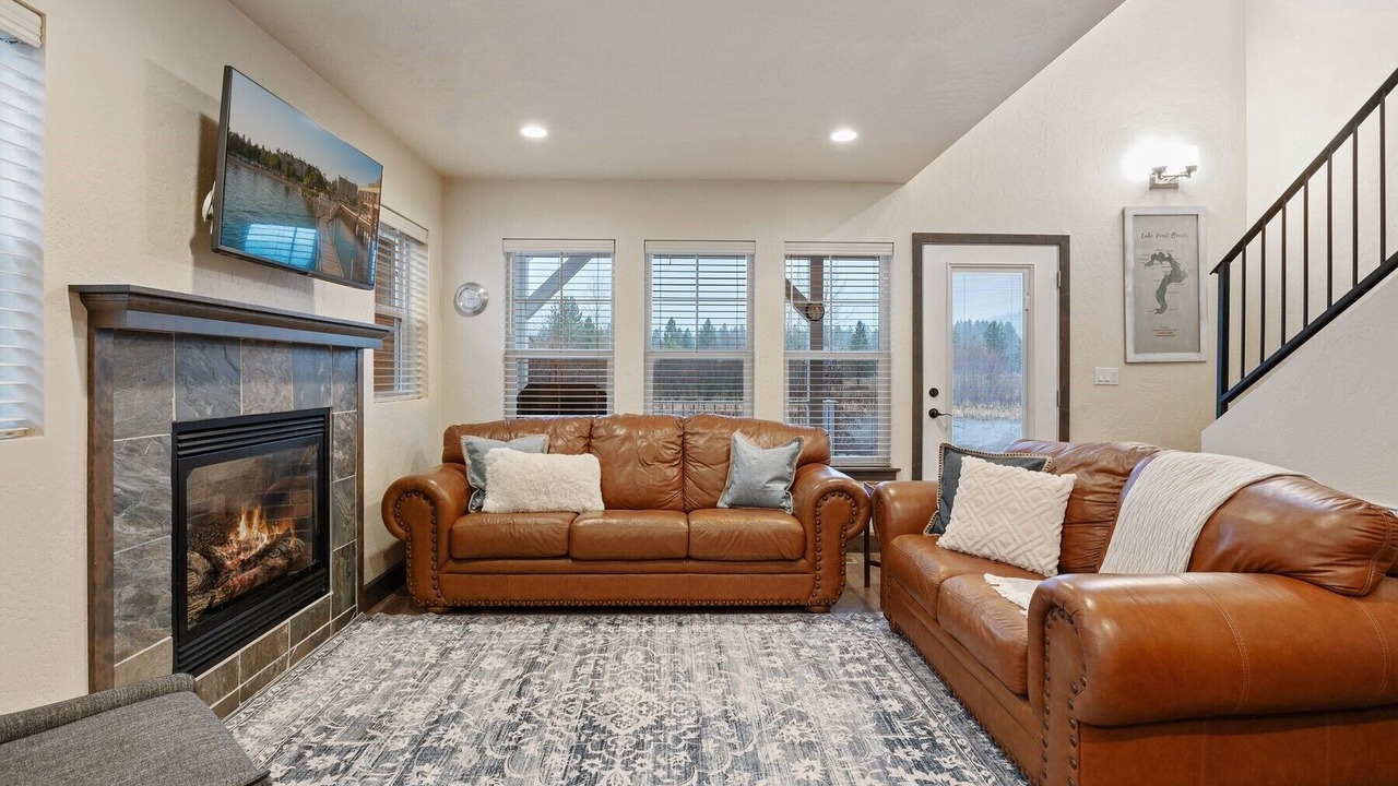 Photo of Livingroom in Dover Bay