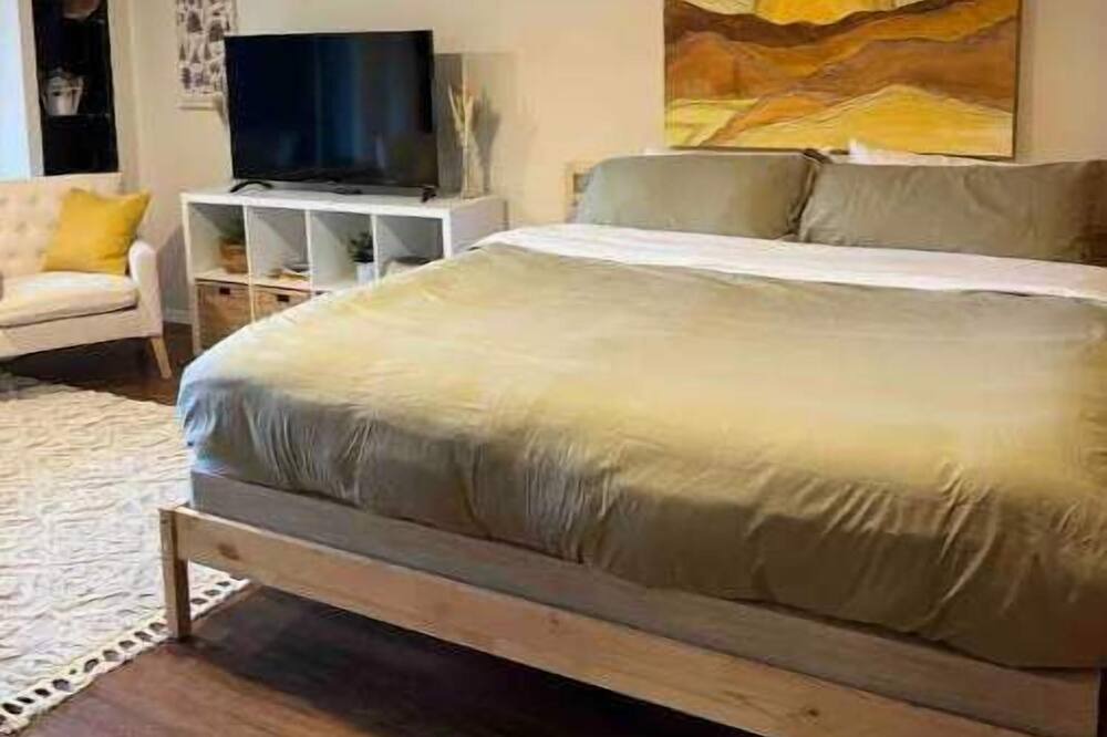Photo of Bedroom in Fairview