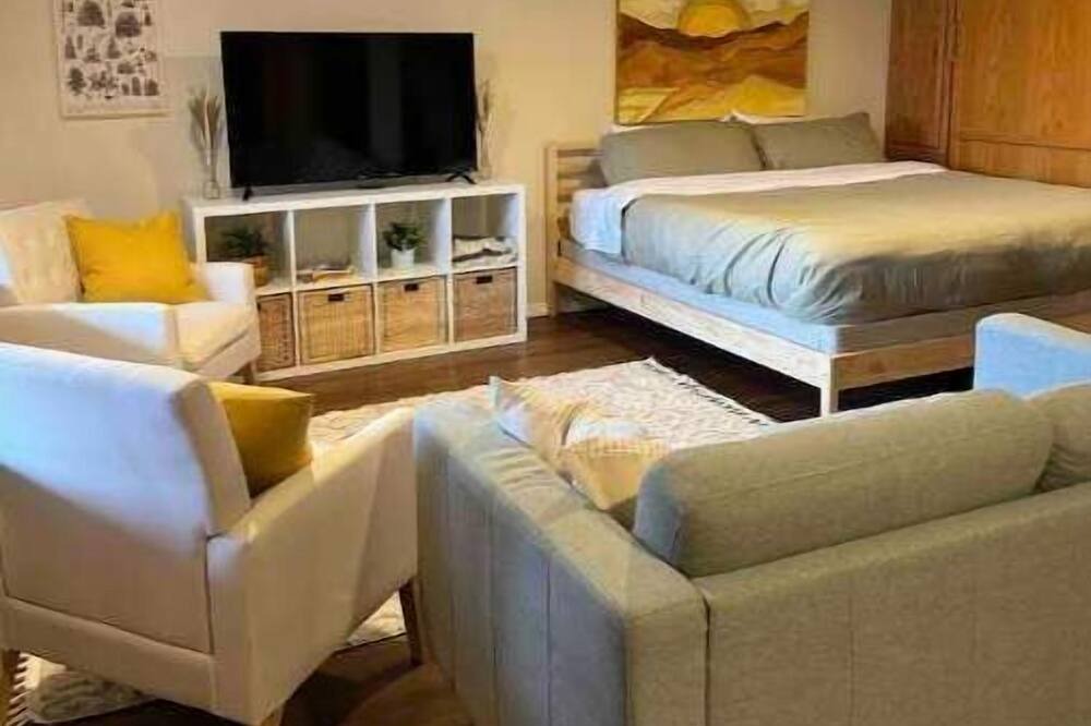 Photo of Bedroom in Fairview