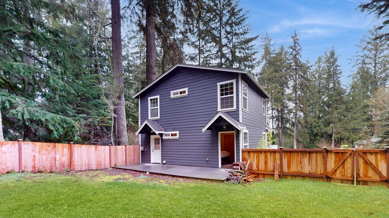 Photo of Outdoor in Anderson Island