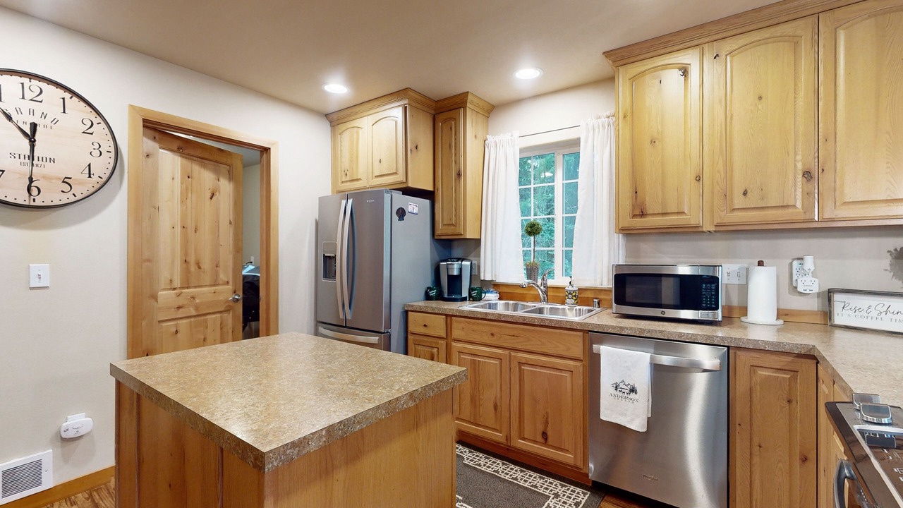 Photo of Kitchen in Anderson Island