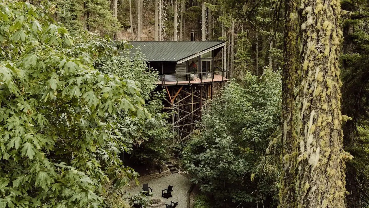 Photo of Outdoor in Roslyn Ridge