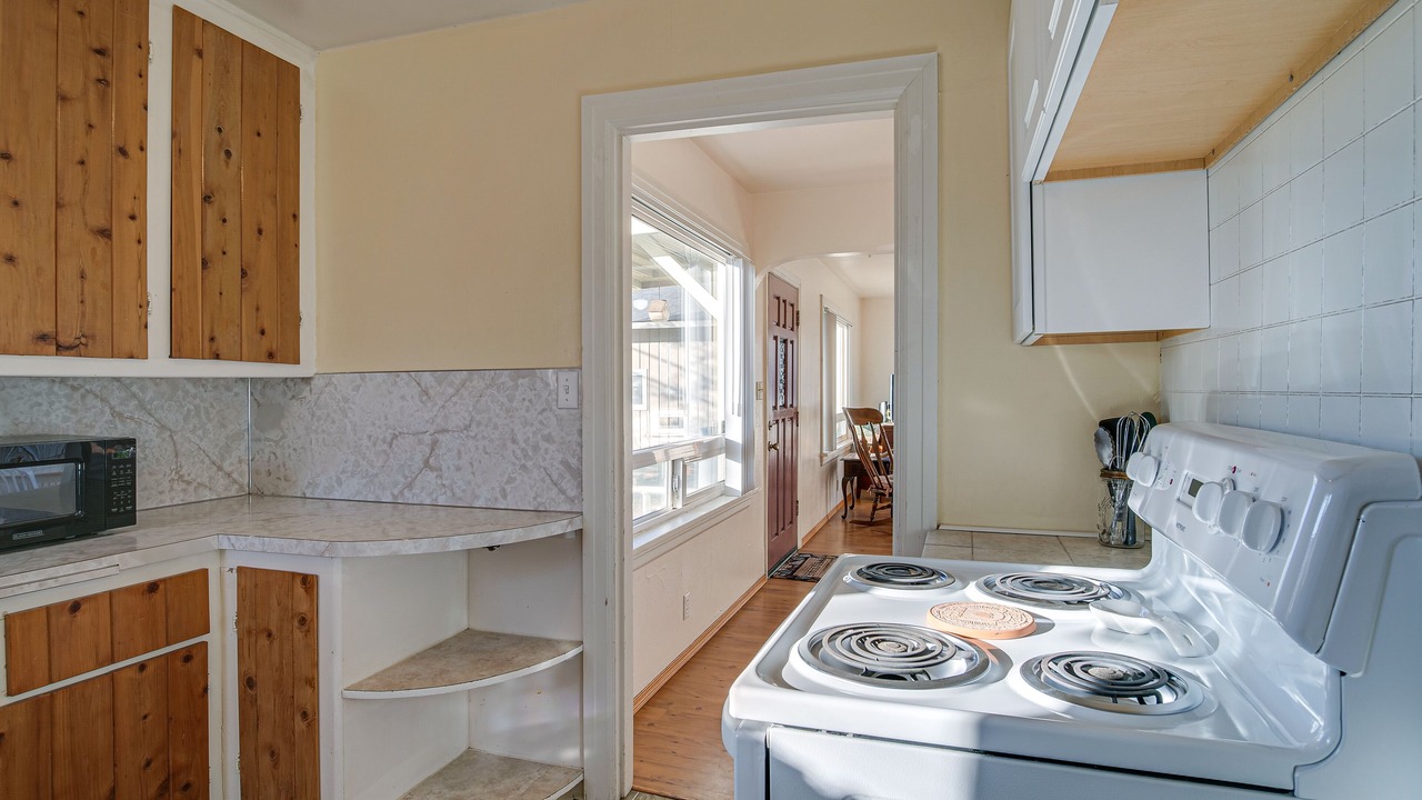 Photo of Kitchen in Klamath Falls