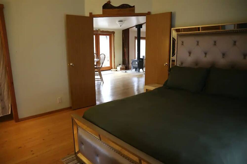 Photo of Bedroom in Philomath