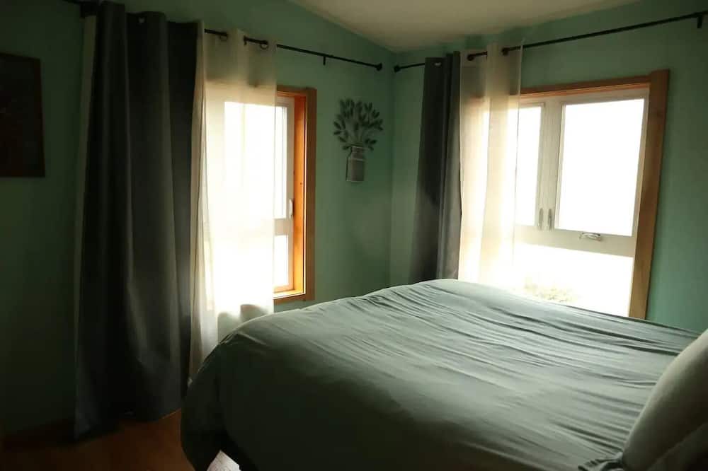 Photo of Bedroom in Philomath