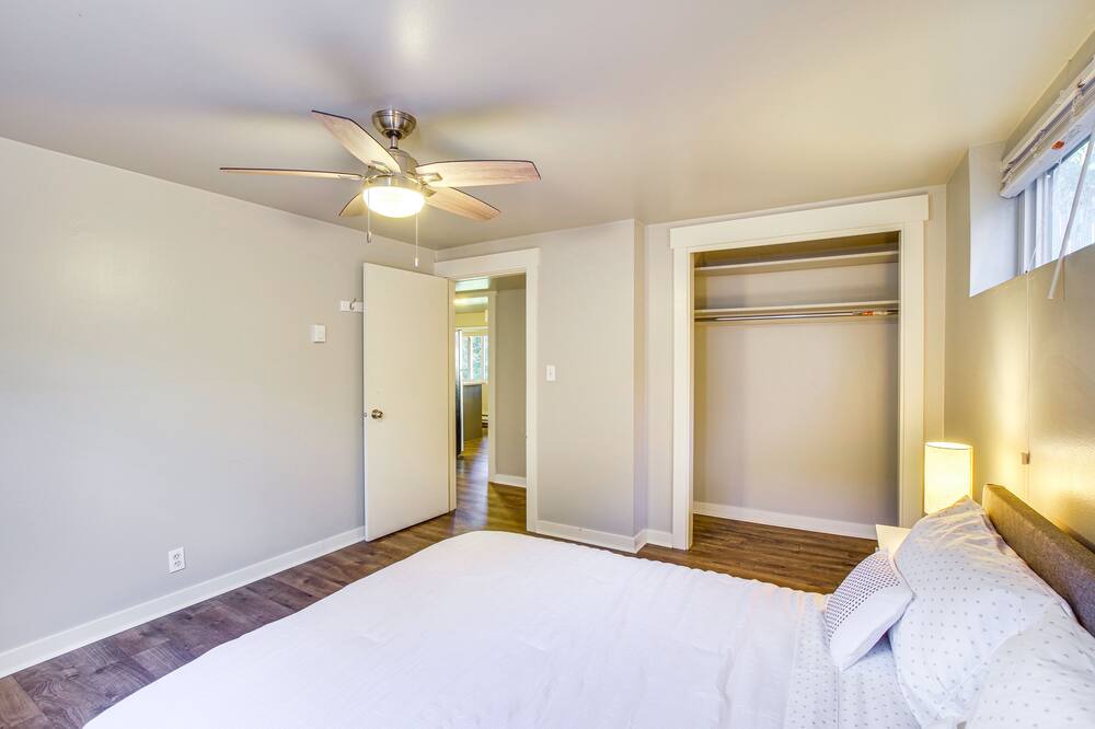 Photo of Bedroom in Bothell