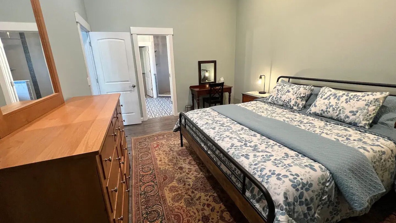 Photo of Bedroom in Shelton