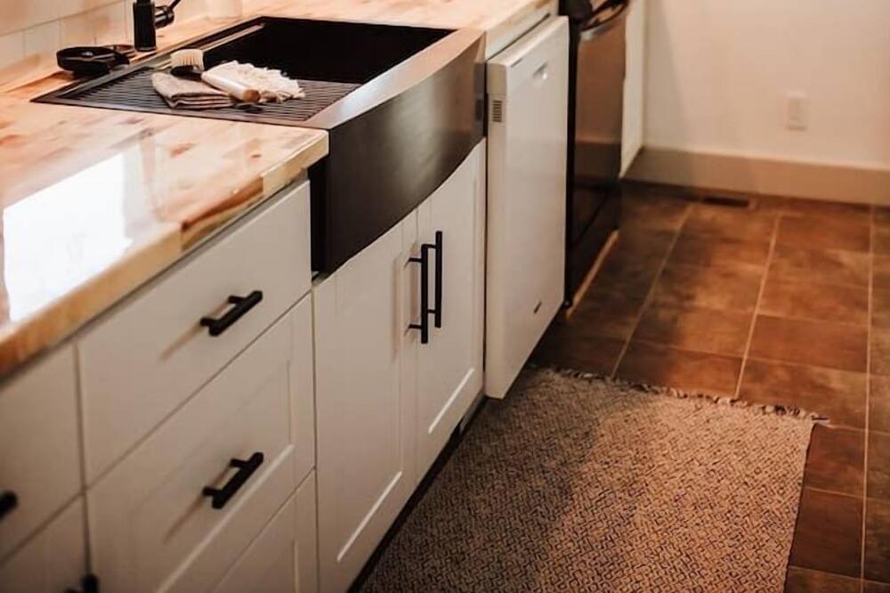 Photo of Kitchen in Klamath Falls