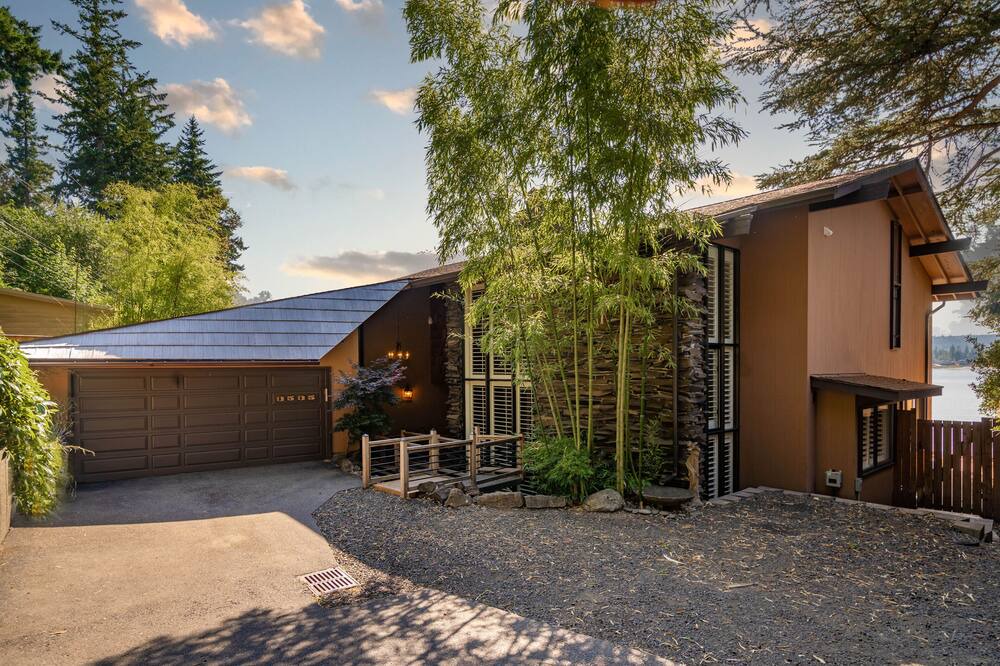 Photo of Outdoor in Bremerton