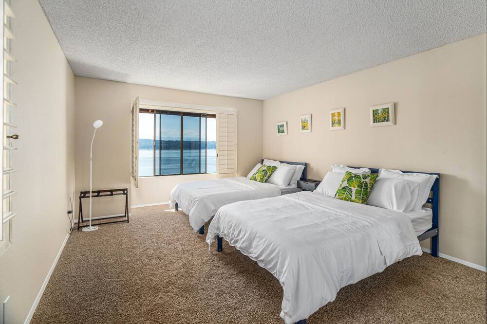 Photo of Bedroom in Bremerton