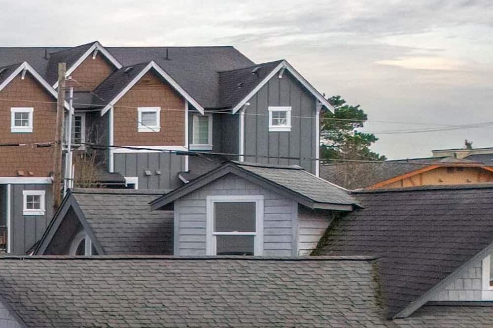 Photo of Outdoor in South Tacoma